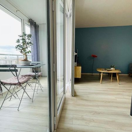 Bright Apartment In A New Building With Garage Тур Екстер'єр фото