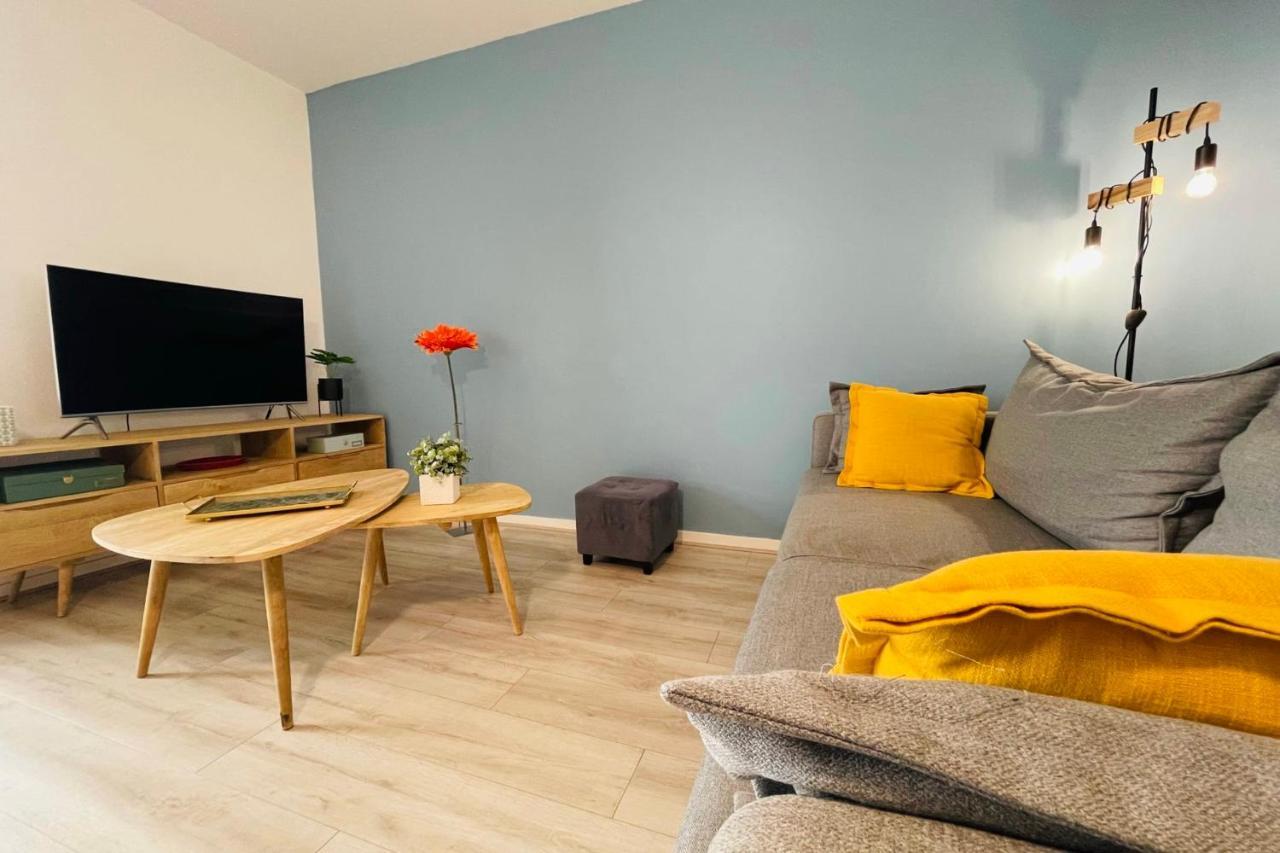 Bright Apartment In A New Building With Garage Тур Екстер'єр фото